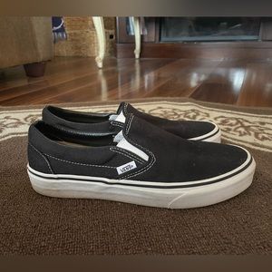 BLACK SLIP ON VANS